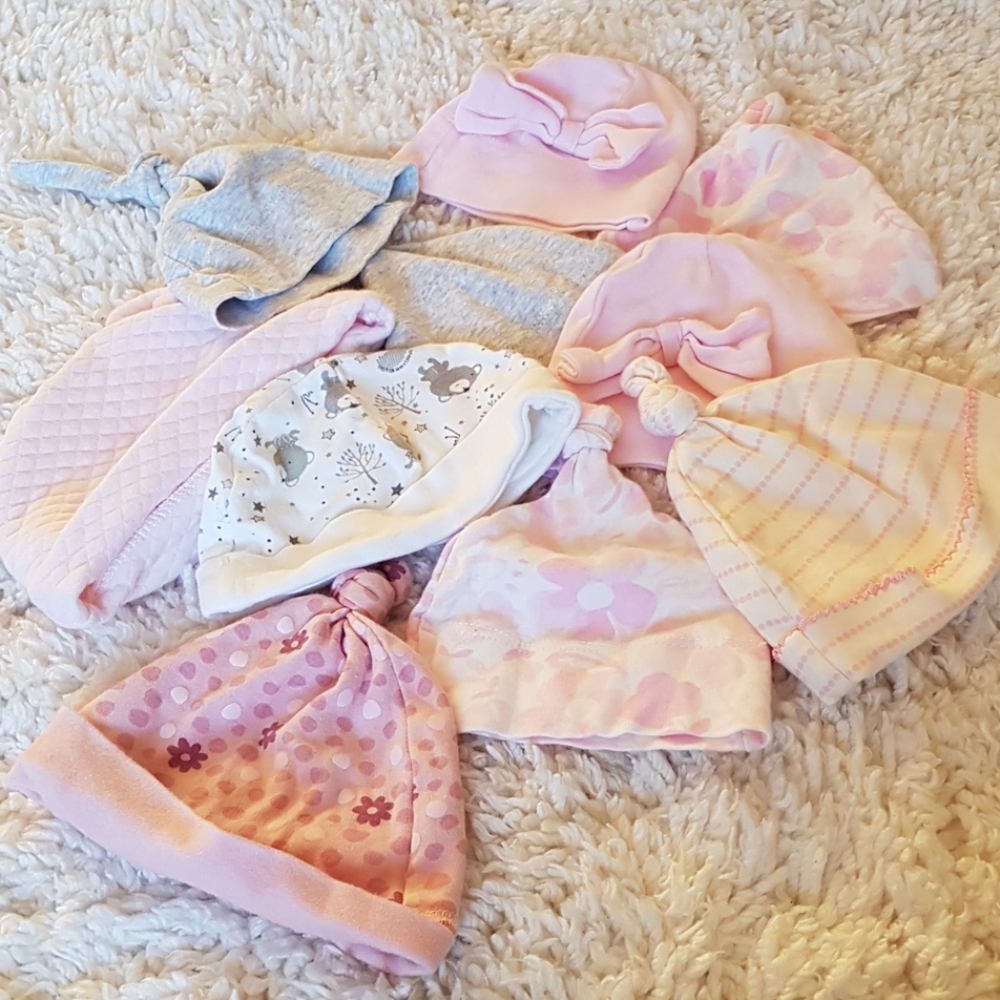 Bundle of 10 hats for 0-months - Picture 3 of 3